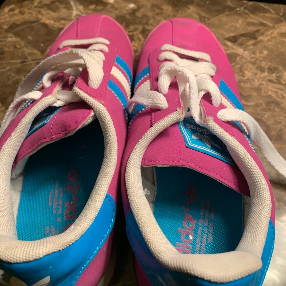 Adidas - Picture 2 of 3